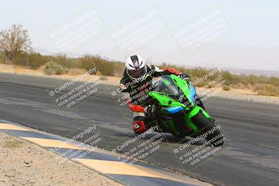 media/Apr-10-2022-SoCal Trackdays (Sun) [[f104b12566]]/Turn 3 Inside (1150am)/